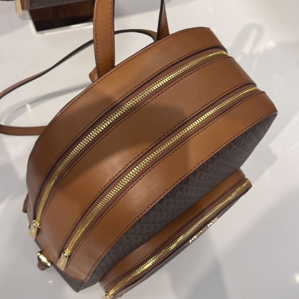 Michael Kors Jaycee Large Zip Pocket Backpack Brown - Picture 12 of 16